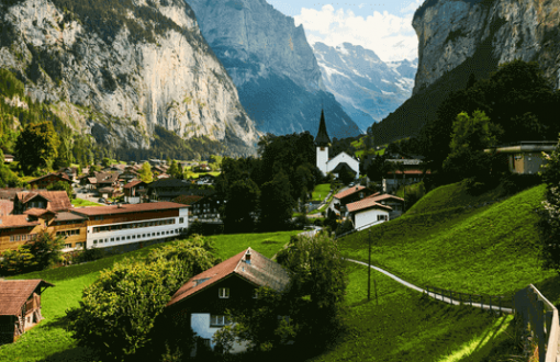 ساخت و ساز غیر مجاز در روستا