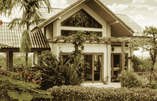 بررسی ویژگی ویلای نیم پیلوت -